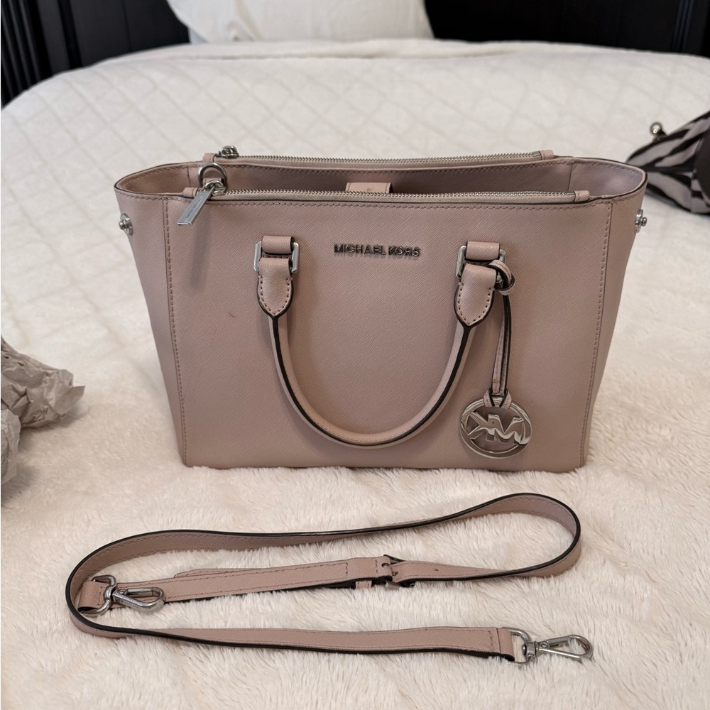 Michael Kors Tan Satchel with Smooth Finish and Versatile Design